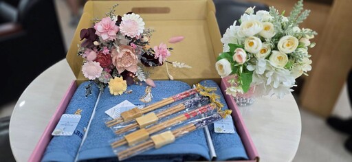 愛你、愛我、我愛你! 2025最甜520結婚日 中市455對新人情定終身
