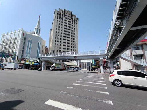 北屯中清路天橋功成身退！ 中市府5/29啟動路口優化 提升行人安全