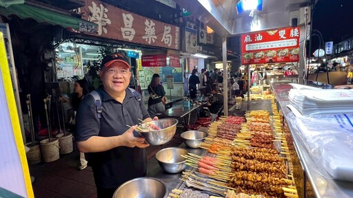 臺北夜市打牙祭 跟著食尚玩家貓大爺吃爆雙城街