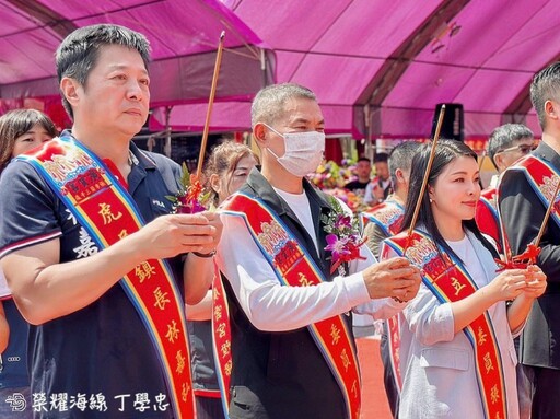 虎尾廣雲宮舉行陞樑喜慶 丁學忠與信眾共祈建廟圓滿