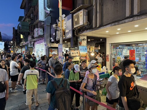 士林夜市七夕祭出50萬元夜戀券、聯名紀念品 打造最浪漫夏日