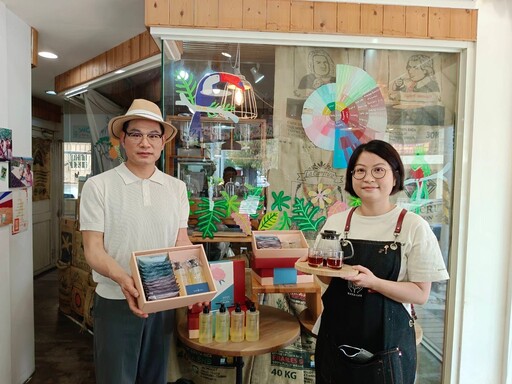 台灣本土品牌攜手做公益 炫日芬、瓦卡咖啡推母親節禮盒助偏鄉學童