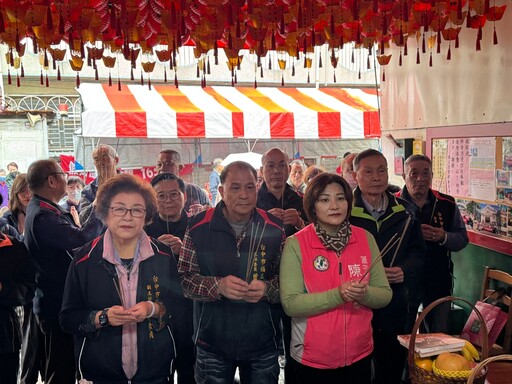 延續40餘年傳統 中市福正宮尾牙吃湯圓揮毫送春聯