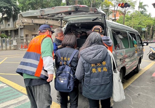 守護學童乘車安全 新北開學首月強化幼童車稽查