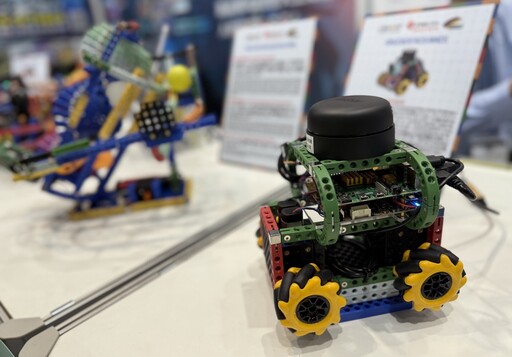 祥儀「科技寶」工程積木EDIX 2025東京綜合教育展 高精度桌上型機械手臂亮相