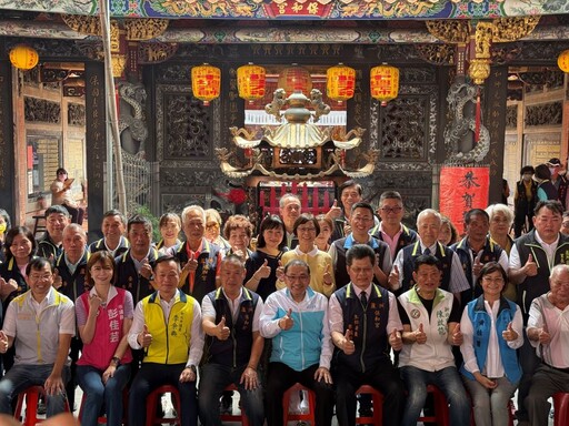 侯友宜蘆洲參拜 祈求市政順利百姓安康