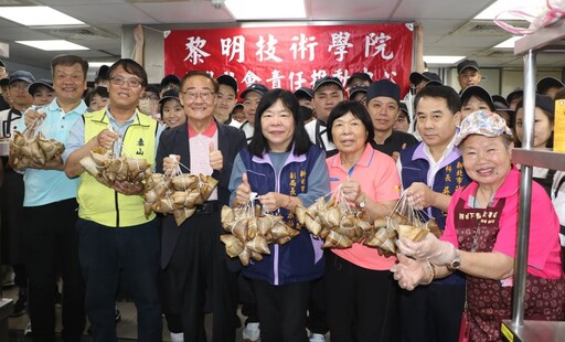 關懷弱勢 眾能協會、黎明師生包肉粽送暖