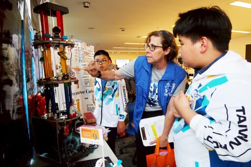 6金3銀1前4強 國際AI教育協會IAIEA領軍台灣代表隊在2025 Robofest世界機器人大賽再創高峰!