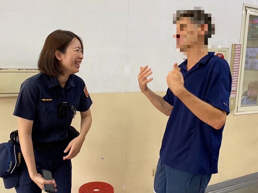 另類國民外交 新莊美女正妹警流利翻譯為外籍選手解圍