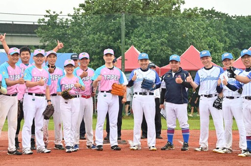 世壯運慢速壘球雙北大戰 侯友宜身手優異攻防俱佳