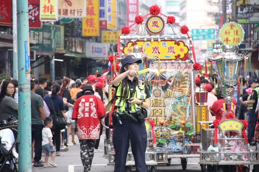 新莊警超前部署周全詳規劃 地藏庵大拜拜圓滿落幕