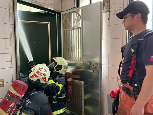 精進救災搶救 新北消都更老屋變教室實地演練