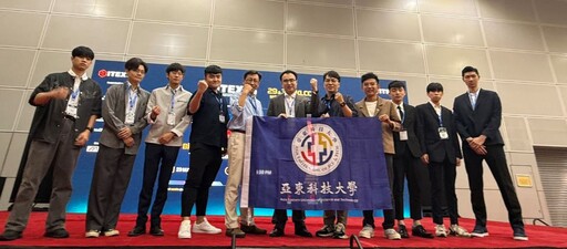 出征ITEX 2025智慧醫療AI創新能量 亞東科大2金2銀