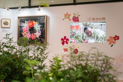 萬金杜鵑攝影展出爐 林憶萍鄭明坤師徒聯手奪金銀二獎