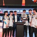 十連勝獲邀MSI季中賽 中信飛牡蠣電競隊勇奪LCP期中賽冠軍