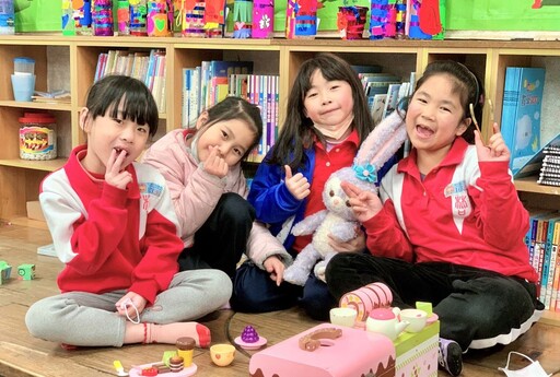 新北百萬助學金點亮328名新住民子女夢想