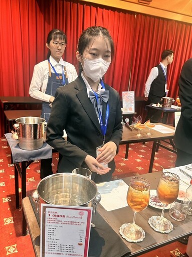 擁抱2金15銀18銅 龍華科大觀休系ABF大放異彩