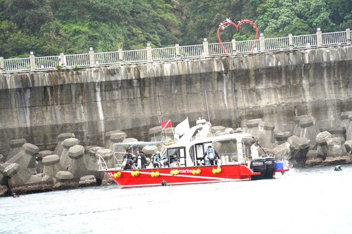 藍海艦隊潛海戰將出征 新北清除六百餘公斤海洋廢棄物