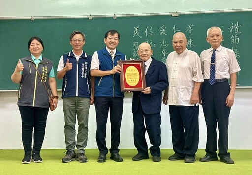 關懷新北新住民醫療 一貫道天華基金會捐120萬