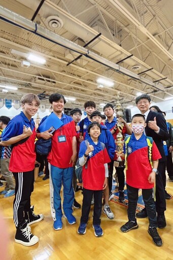 三年勇奪Robofest機器人世界賽五金牌 機器人創新應用國際發光