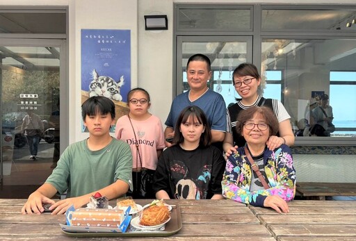 讓學習與愛同行 新北表揚模範生代表與優秀身心障礙學生