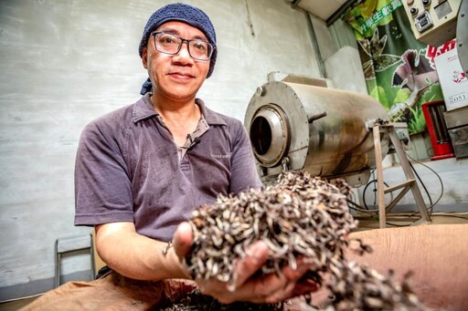 睽違5年2度脫穎而出 粟益民奪新北美人茶特等獎