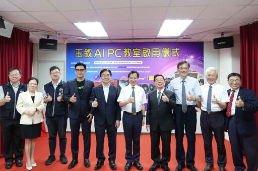 攜手輝達華碩掀AI教育革命 東海大學啟用全台首座AI PC教室