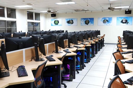 攜手輝達華碩掀AI教育革命 東海大學啟用全台首座AI PC教室