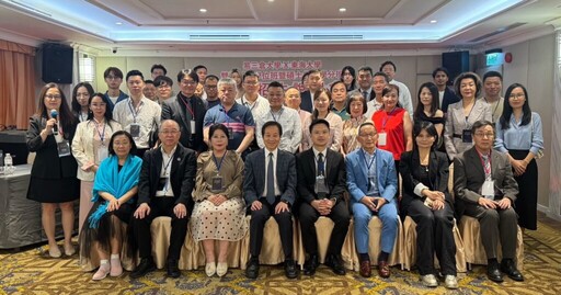 東海易三倉大學打造東協高階進修新頁 澳門航空總經理管佈雷成首位新生