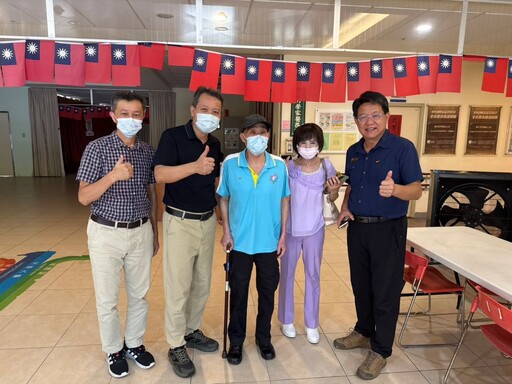 護送入住新竹榮家 基隆榮服處溫馨服務榮民長輩有感