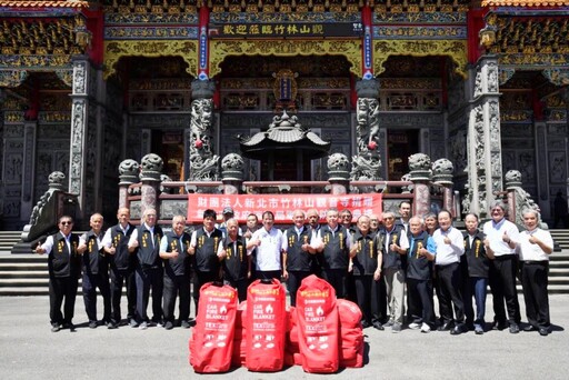 回饋鄉里守護家園 新北消獲贈救災救護器材