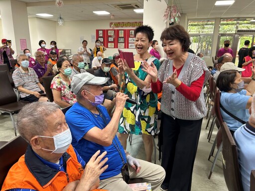 愛傳承演唱 台灣優質生命協會豐富板榮長輩生活
