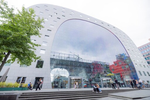 參訪鹿特丹Markthal市場 侯:汲取新北翻新靈感