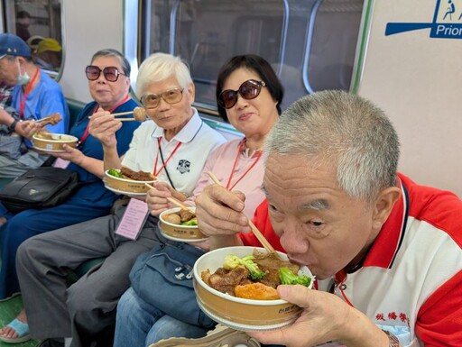 重溫百年回憶 板橋榮家「萬歲團」鐵道之旅不一樣的93軍人節