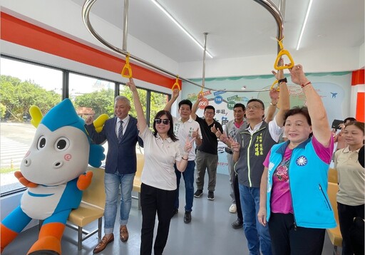 福隆特色候車亭全新啟用 打造低碳旅遊新亮點 推出台灣好行限時優惠