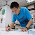 以責任為筆 以堅持為墨：賴昱全寫下職場十年誌