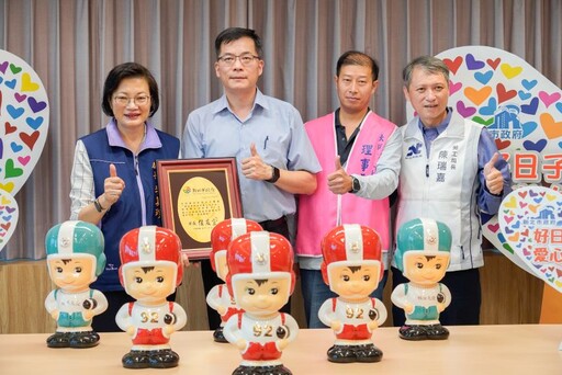助新北弱勢兒少據點添家電 大同公司第三年送暖