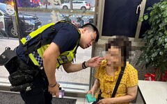 騎單車自摔 三重警神速救援8旬婦