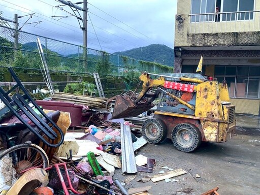 支援宜蘭風災環境復原 新北清除1,238公噸廢棄物