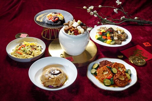 桌桌浮誇 台中福華開運年菜龍蝦、花膠、鮑參全上桌