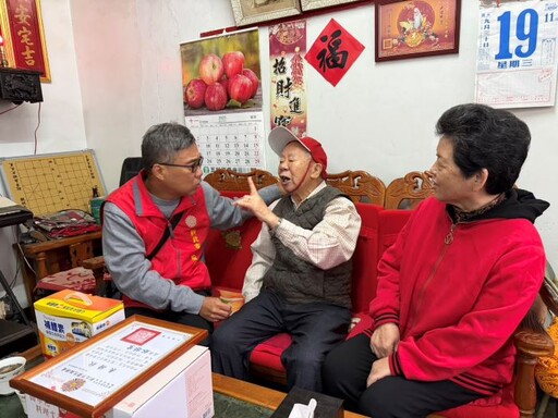 關懷五股區高齡榮民 新北榮服處寒天送暖到府