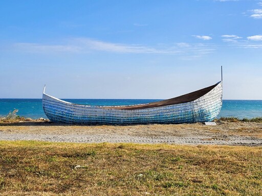 東海岸再添美麗景緻 中原建築x臺東女中藝術共創 《消逝的船與地景》