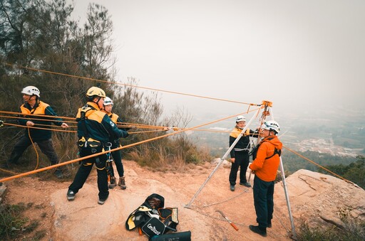 太武山陡峭山壁時有意外事故 金門救援組合訓練