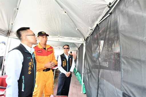 彰化區漁會捐贈特種搜救隊器材 提升彰縣消防局救災量能