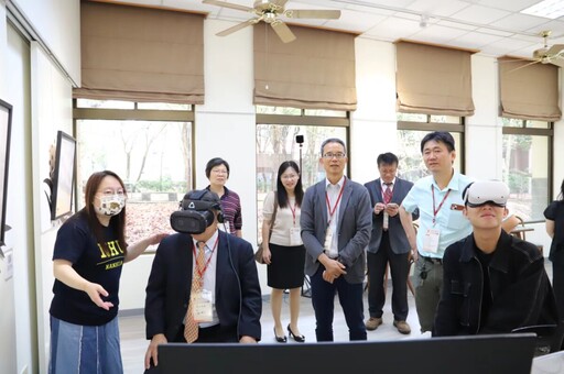 南華大學與高中職簽署電子書共享 元宇宙藝想空間啟用