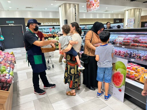 高雄農產首插旗馬來西亞 網紅最愛頂級QRA超市熱銷