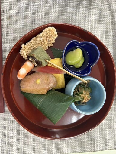 崇仁醫專餐管科研修日本行 精進廚藝提升國際美食文化交流