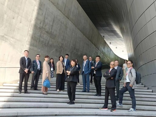 黃敏惠前進韓國 以區域設計中心與首爾設計基金會交流