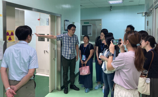 台中榮總吳杰亮副院長率醫護專業人員至國原院參訪