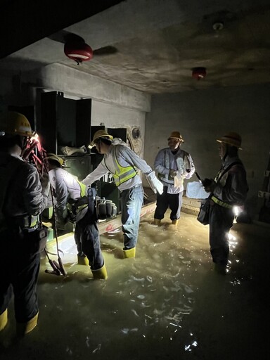 全台復電逾9成9 高雄淹水影響地下配電室台電待水退全力搶修